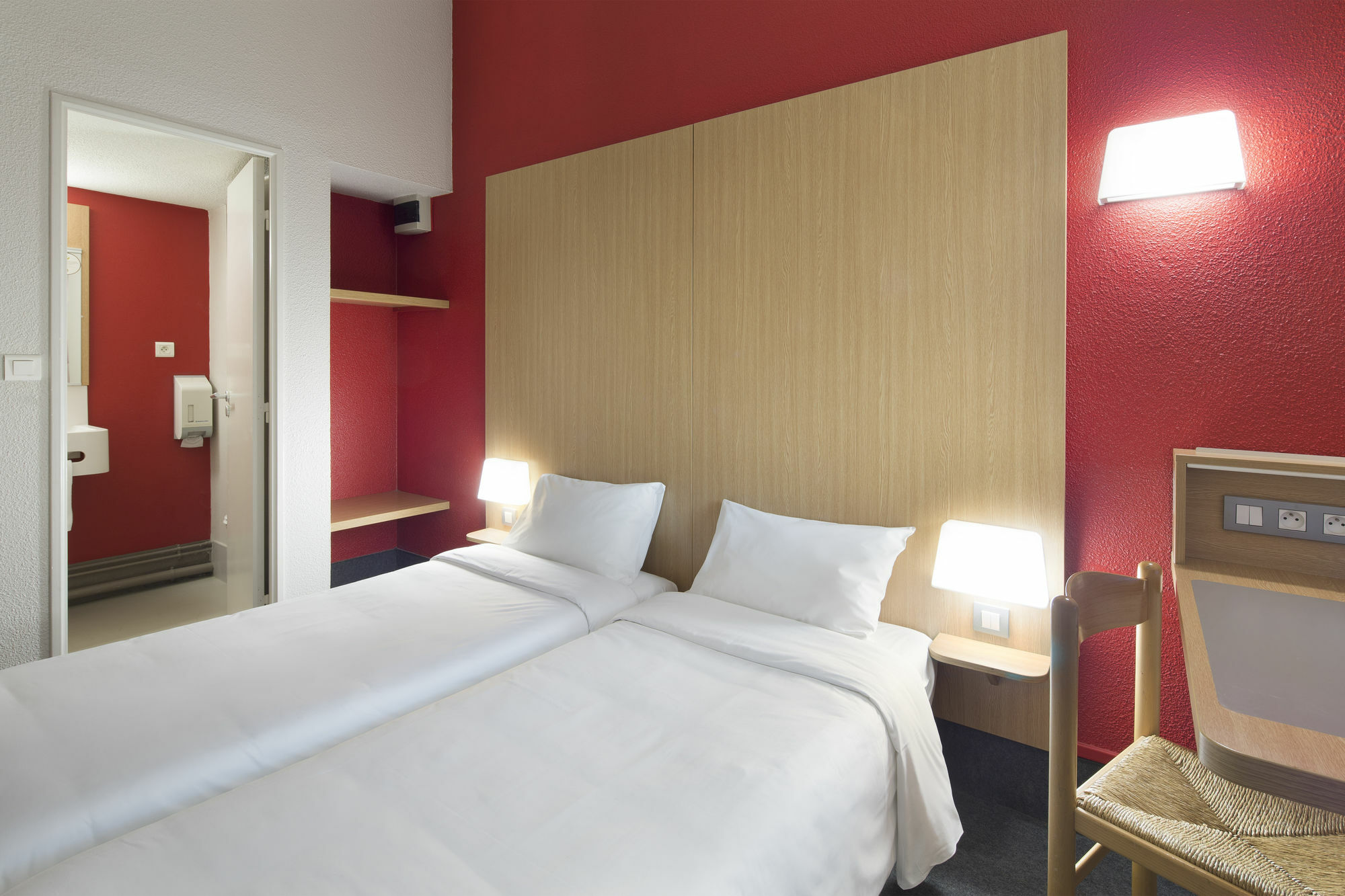B&B Hotel Saint-Malo Centre Экстерьер фото