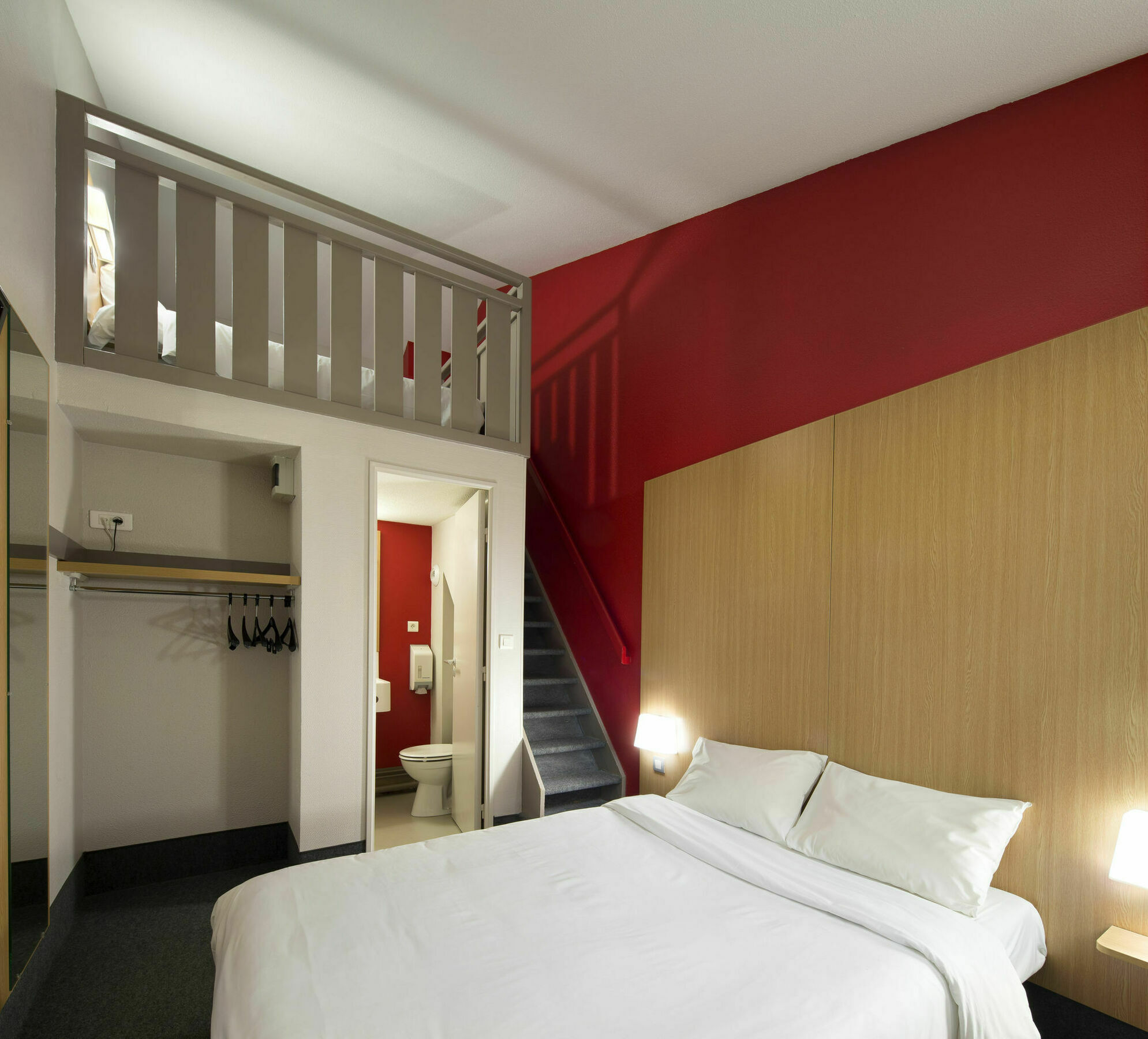 B&B Hotel Saint-Malo Centre Экстерьер фото